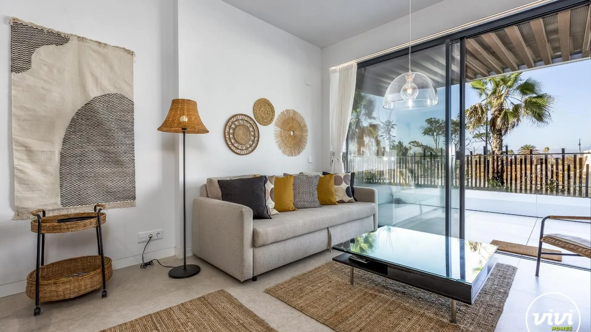 Vivi Homes - Sana Pool, Sauna, Gym & Beach Torremolinos Appartement